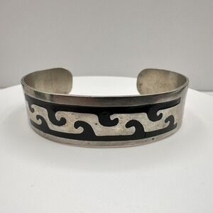Vintage 90s Silver Tone Black Enamel Wave Inlay Cuff Bracelet Tribal Minimalist